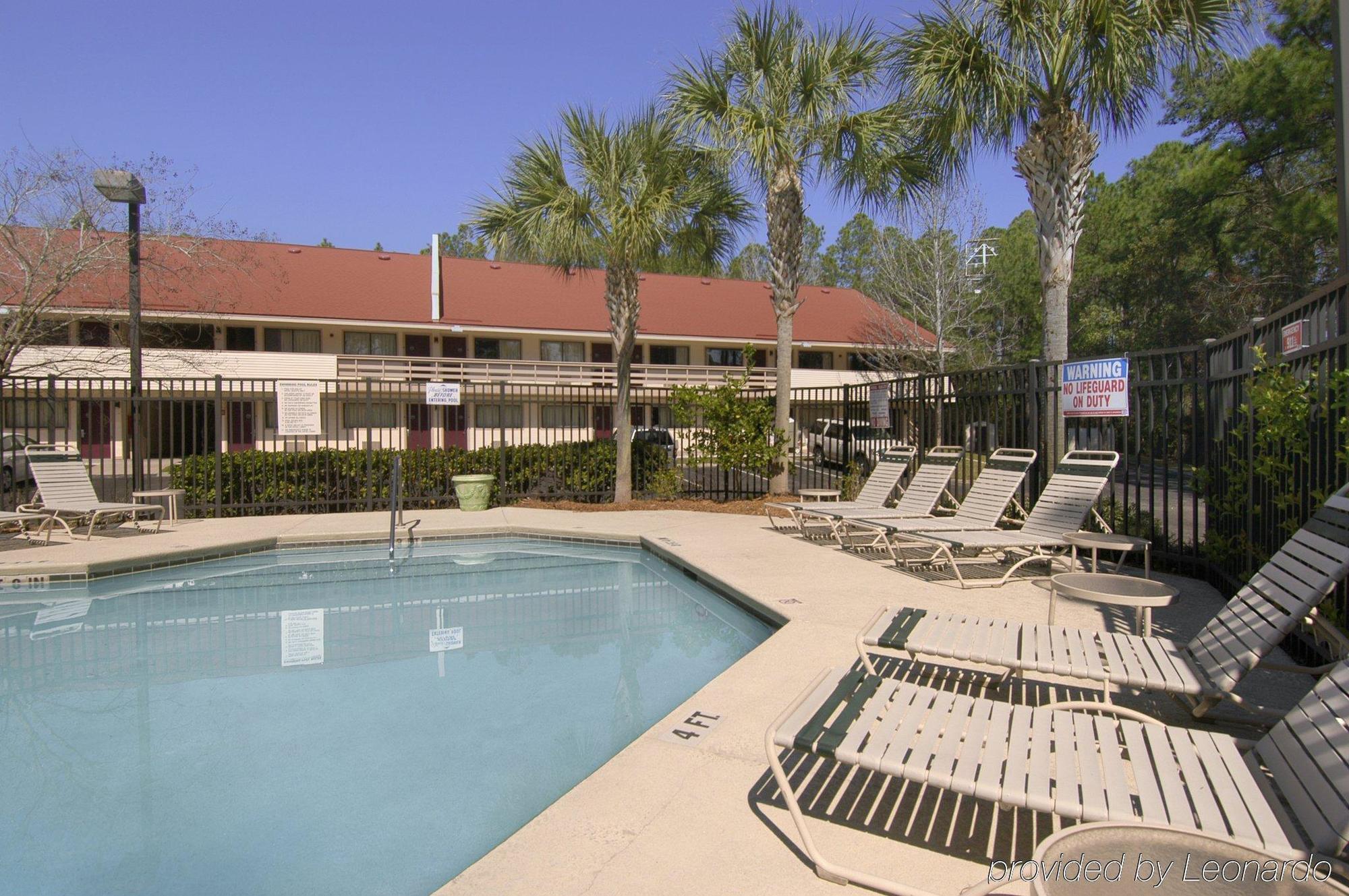 Red Roof Inn Jacksonville Airport Facilities photo